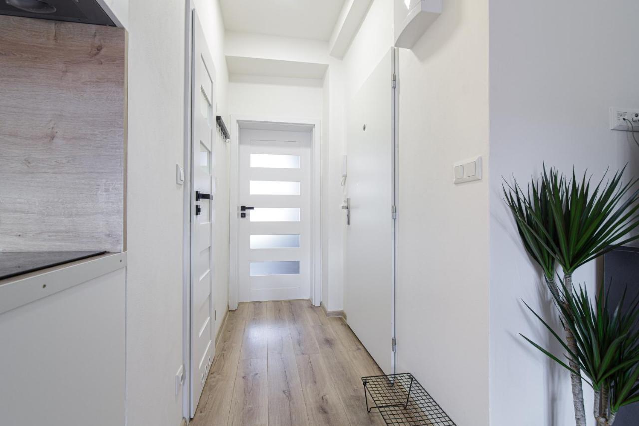 Luxury Apartments Stud - Vb オストラヴァ エクステリア 写真