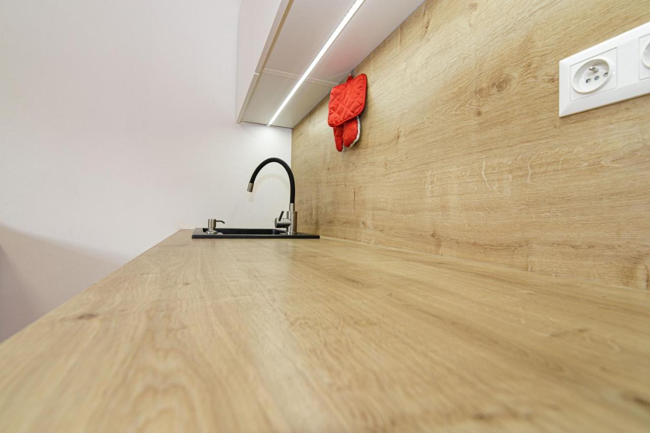 Luxury Apartments Stud - Vb オストラヴァ エクステリア 写真