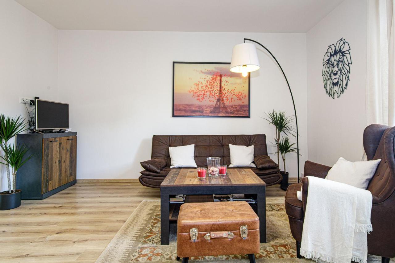 Luxury Apartments Stud - Vb オストラヴァ エクステリア 写真